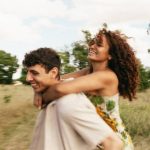 5 dating app habits that can quietly sabotage a promising relationship