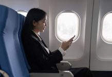 Flying soon? 5 things you should never do on a flight
