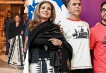 69-year-old Dimple Kapadia proves she’s more stylish than anyone in Bollywood in a mundu-inspired skirt and shawl at Dil Chahta Hai reunion |