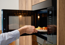 Does microwaving food make it unhealthy? What the science says