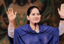 Jaya Kishori Quotes: Quote of the day by Jaya Kishori: “Suddenly lose yourself, so that the one who came searching finds only you.”; What the motivational speaker advises on ‘giving up the mask’ and embracing who we really are