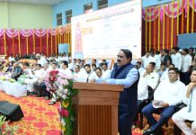 भविष्यकाळ अंधकारमय होण्यापूर्वीच मराठी शाळांच्या सुधारणेचा आग्रह धरावा लागेल.—विश्वास राव पाटील (अध्यक्ष )
