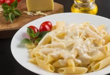 How to make no-maida white sauce pasta at home (5 healthy substitutes inside)