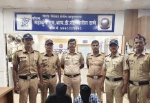 Three held on charge of robbery