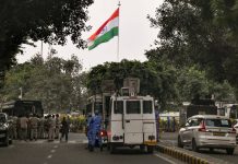Stage set for Sunday showdown: CJP to march again tomorrow; traffic advisory issued