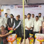 श्री साई संस्थान एम्प्लॉईज सोसायटीच्या दीपावली निमित्त शिधा वाटप कार्यक्रमाचा शुभारंभ युवानेते डॉ सुजय विखे पाटील,श्री साईबाबा संस्थान चे मुख्य कार्यकारी अधिकारी गोरक्ष गाडीलकर यांसह मान्यवरांच्या हस्ते संपन्न—-श्री विठ्ठल पवार (चेअरमन)